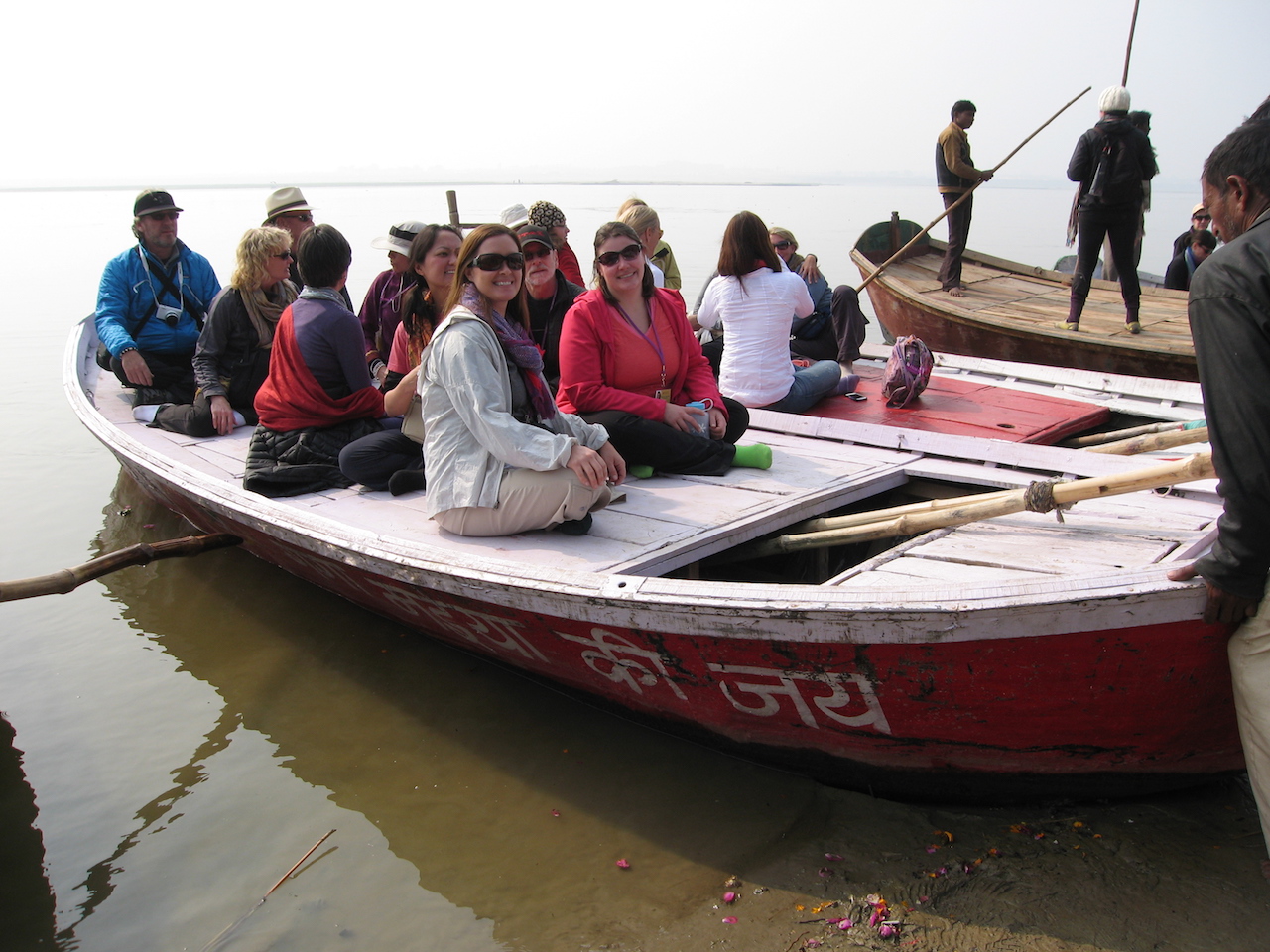 Boatride on the Ganga 2 - Himalayan Institute