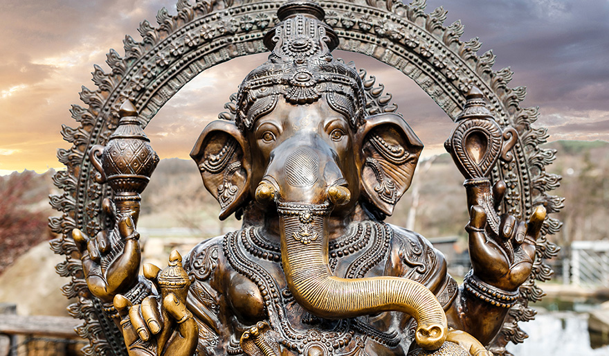Is Your Mind a Furious Elephant Main Image - Himalayan Institute