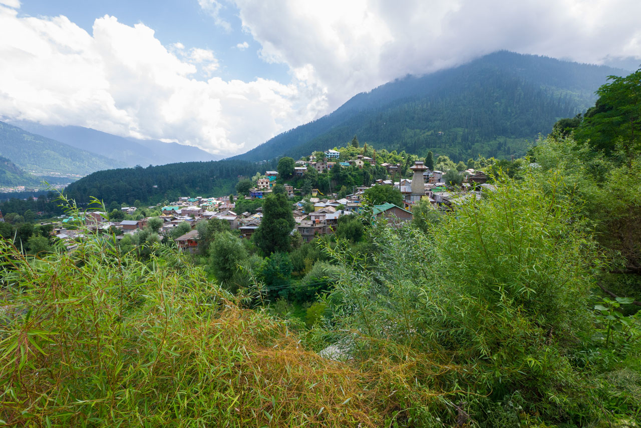 se himachal Views surrounding Manali 4 - Himalayan Institute