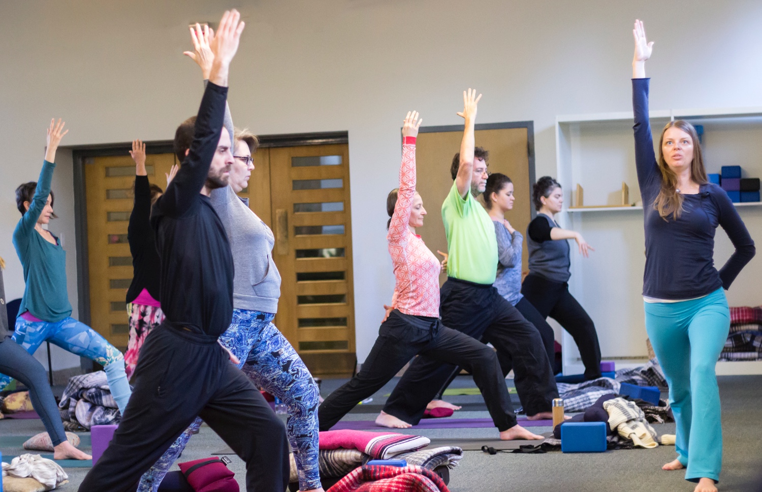 yogi living practice - Himalayan Institute