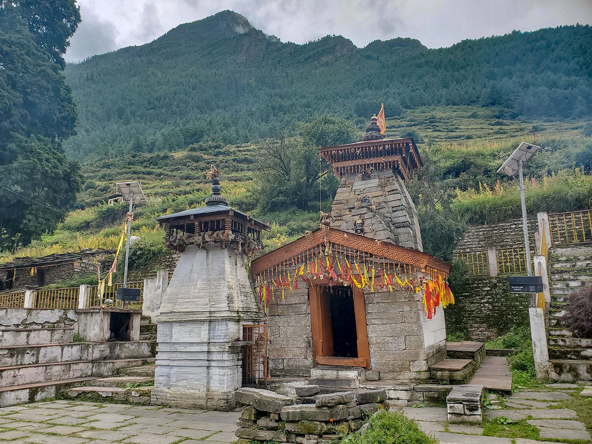 nanda devi shrine - Himalayan Institute