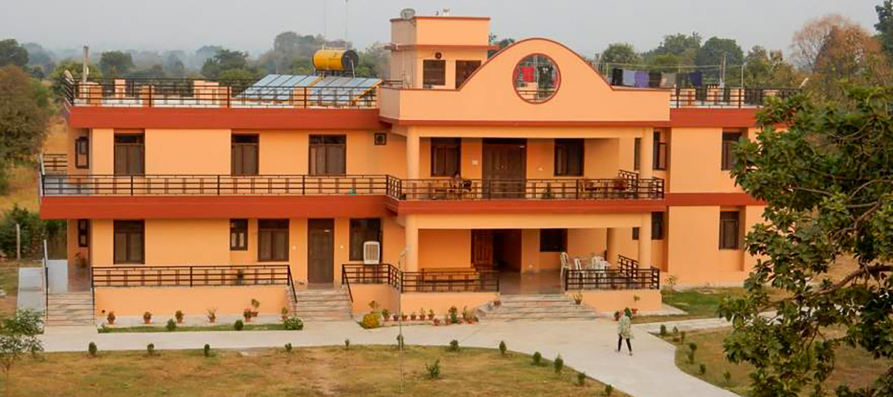 KSI 2023 main guesthouse - Himalayan Institute