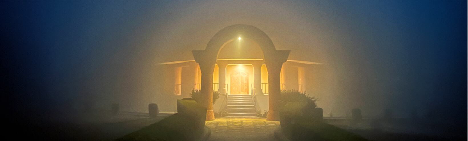 khajuarho shrine night foggy banner - Himalayan Institute
