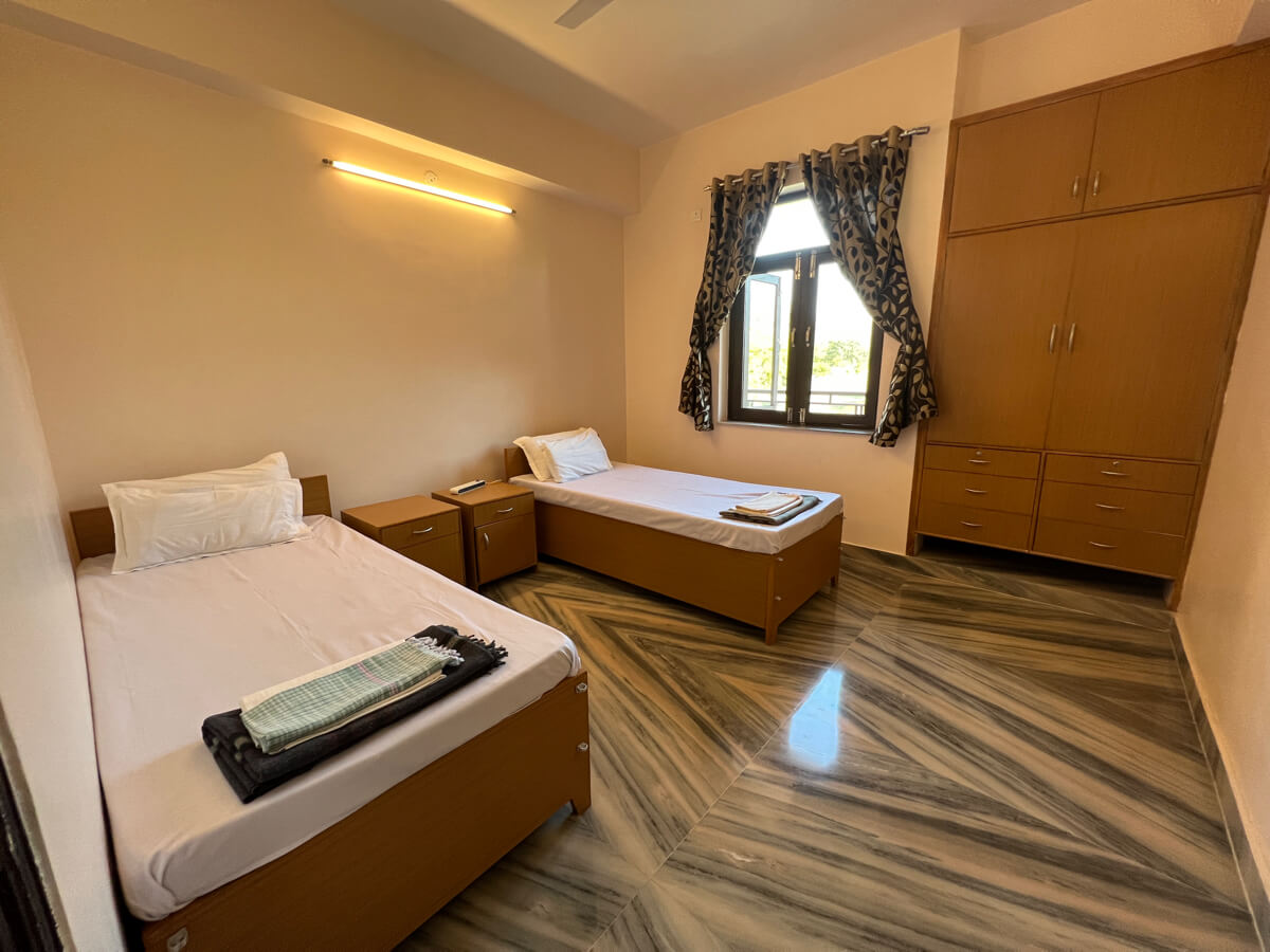 khajuraho accommodations 1 - Himalayan Institute